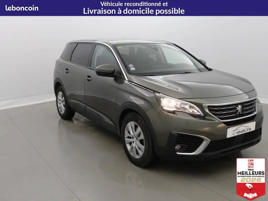 Peugeot 5008 2019 photo 3