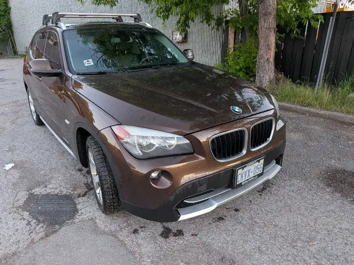 BMW X1 2012 photo 3