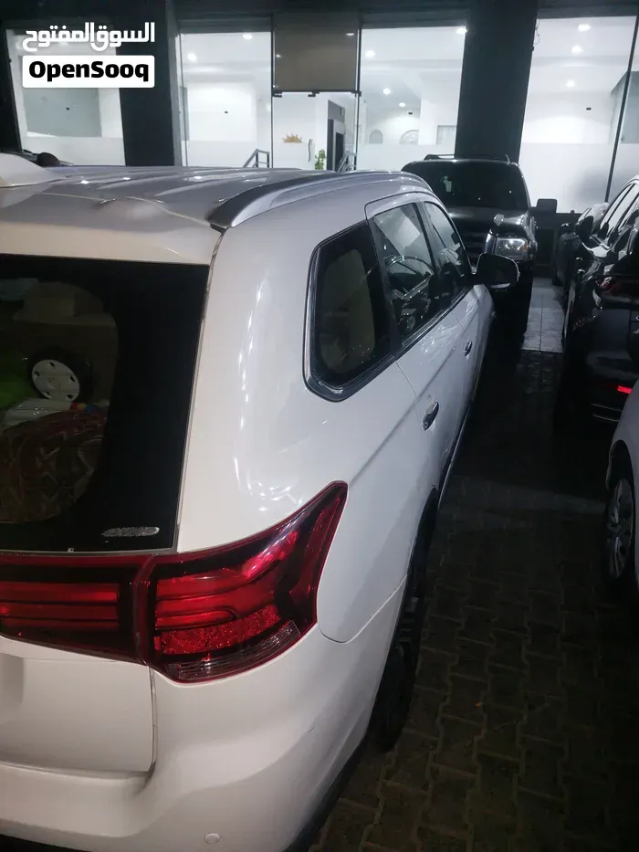 Mitsubishi Outlander 2016 photo 5