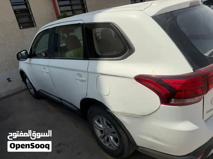 Mitsubishi Outlander 2016 photo 4