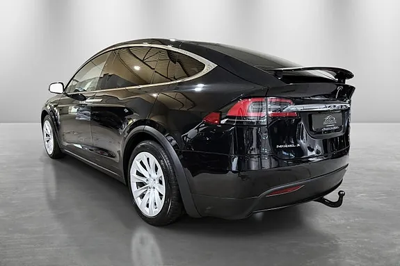 Tesla Model X 2018 photo 5
