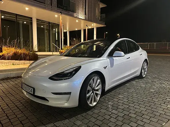 Tesla Model 3 2019 photo 2