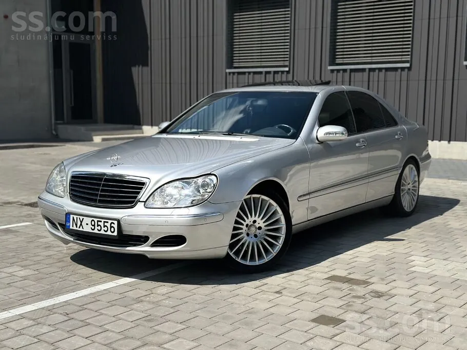 Mercedes-Benz S320