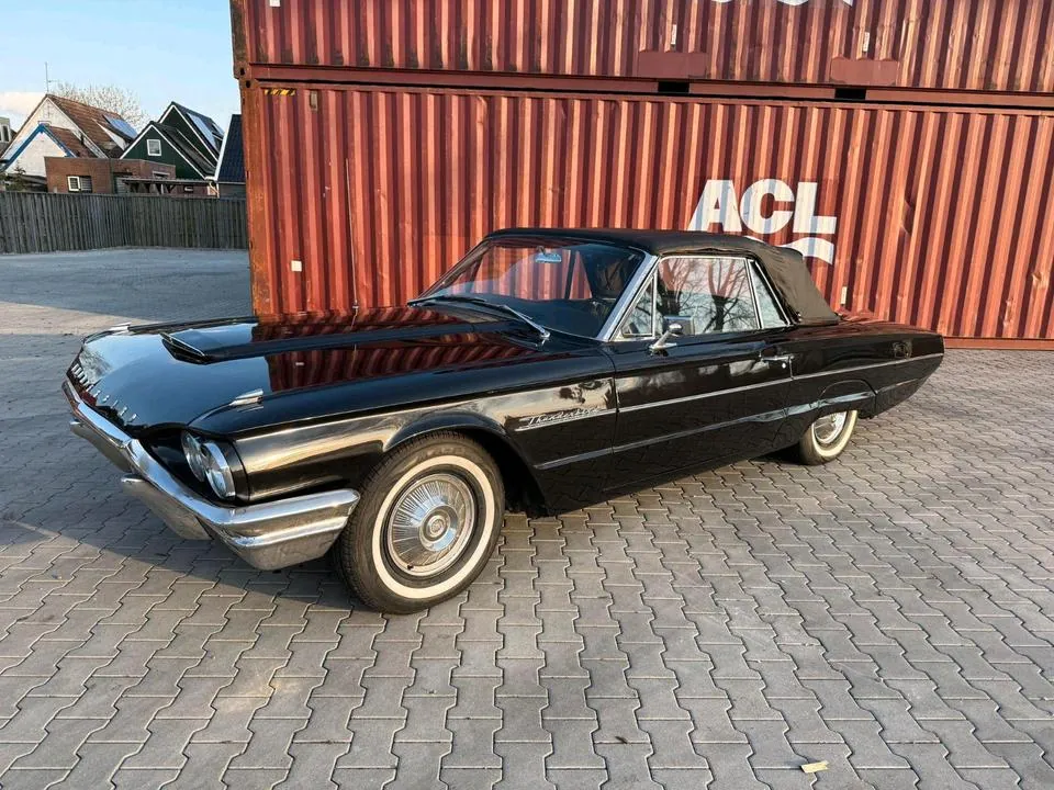 Ford Thunderbird