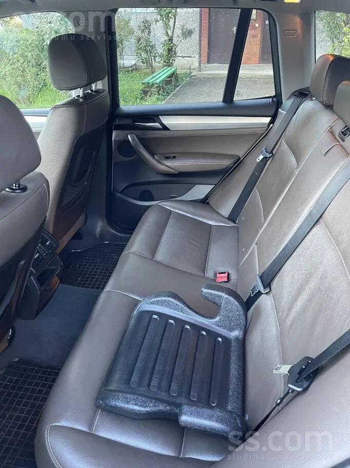 BMW X3 2011 photo 3
