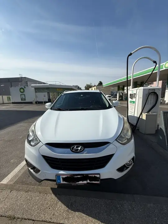 Hyundai Ix35 2011 photo 2