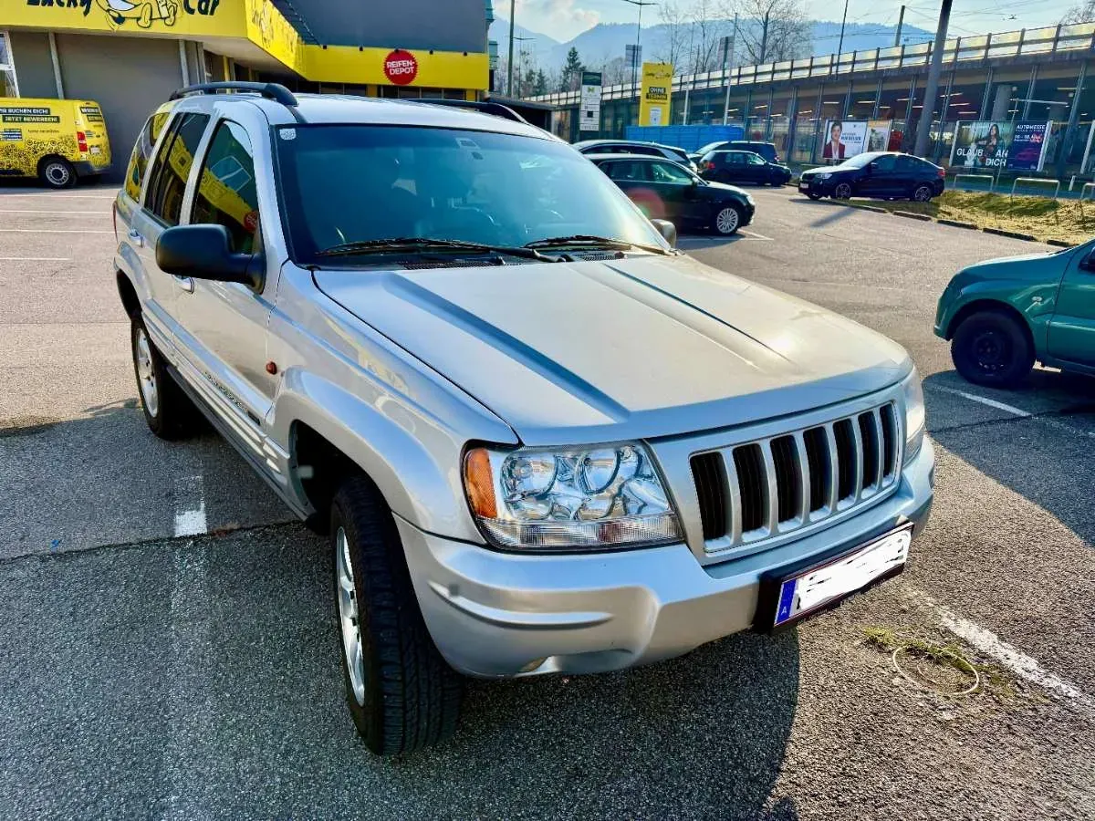 Jeep Grand Cherokee 2004 photo 2