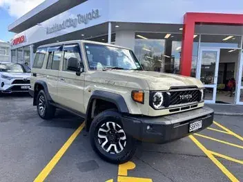 Toyota Land Cruiser 2025 photo 2