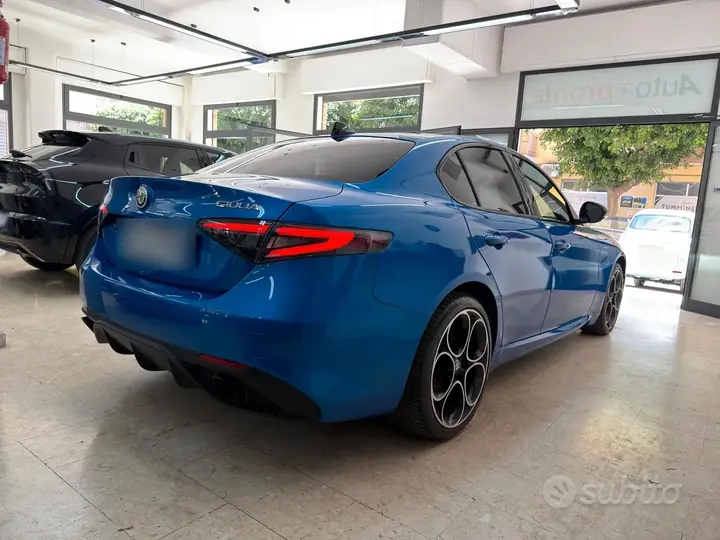 Alfa Romeo Giulia 2024 photo 5