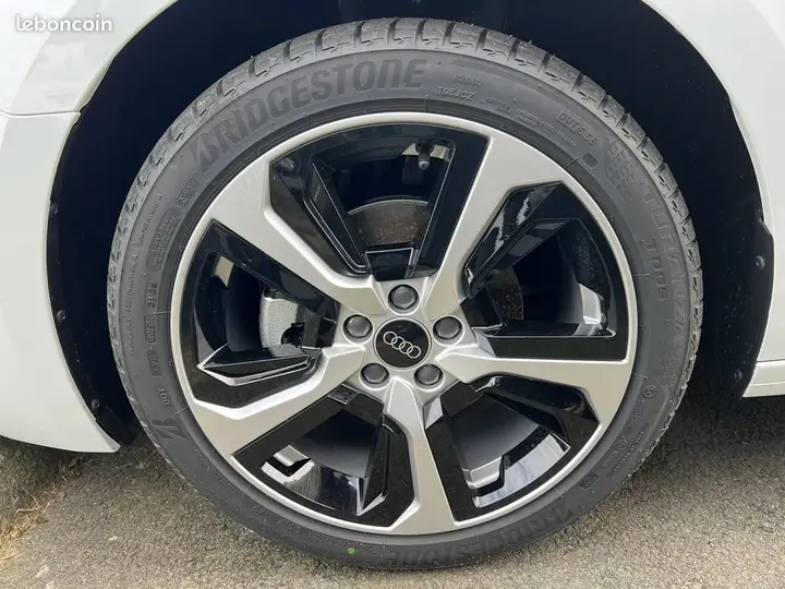 Audi A1 2025 photo 5