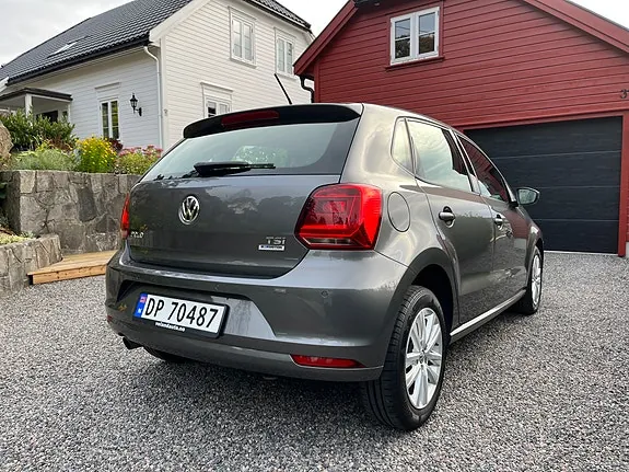 Volkswagen Polo 2015 photo 3