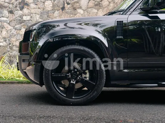 Land Rover Defender 2026 photo 4