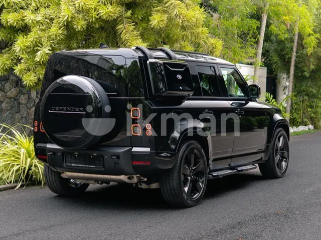 Land Rover Defender 2026 photo 5