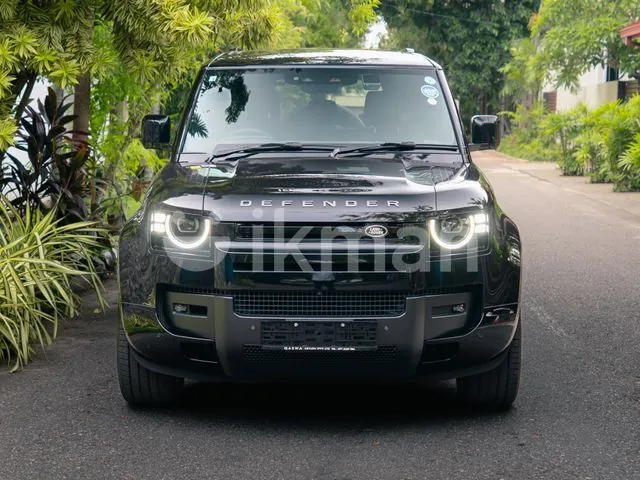 Land Rover Defender 2026 photo 2