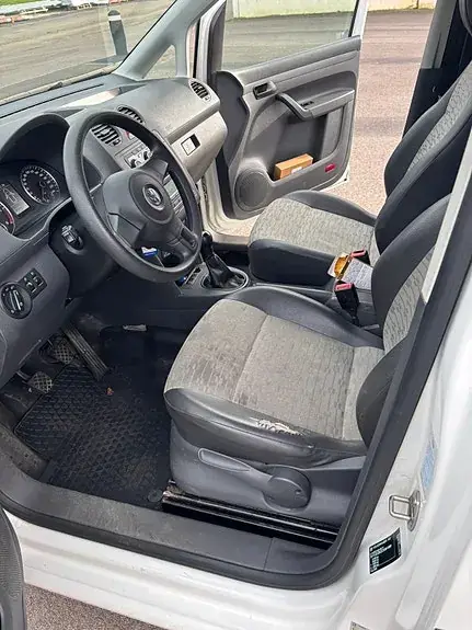 Volkswagen Caddy 2012 photo 4