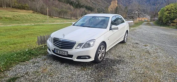 Mercedes-Benz E200 D