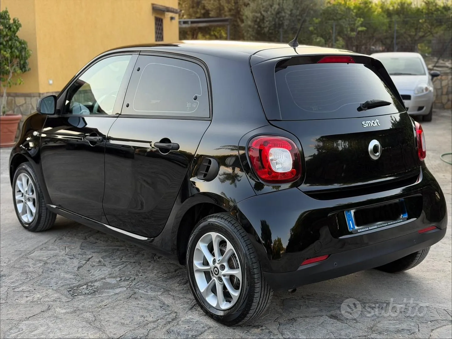 Smart Forfour 2016 photo 3