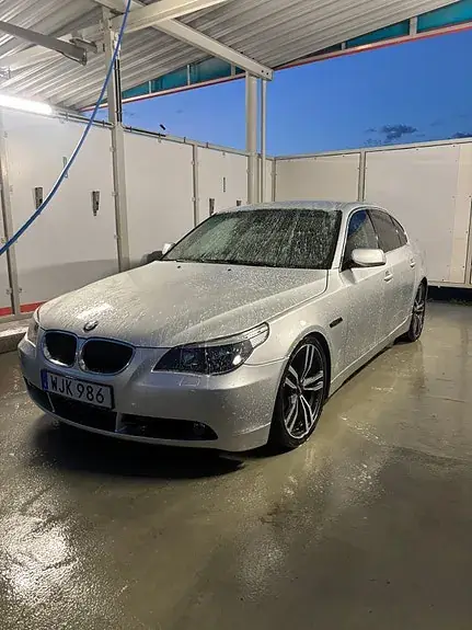 BMW 520I 2005 photo 2