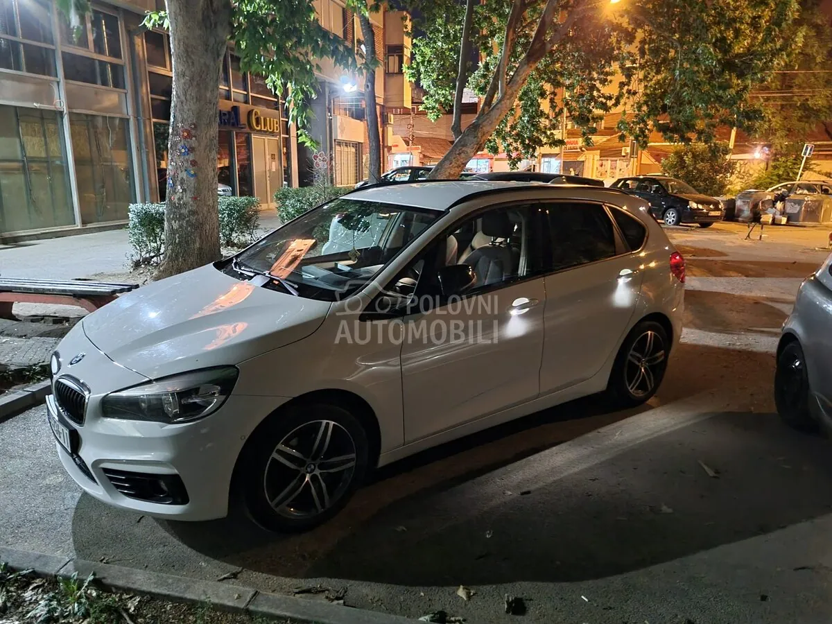 BMW 218 2015 photo 3