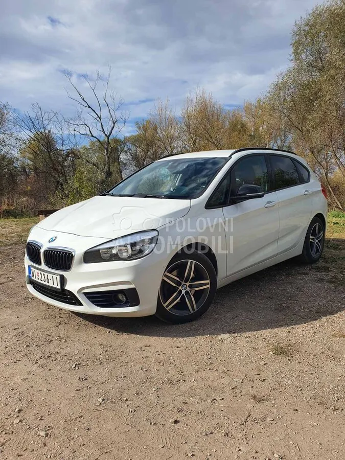BMW 218