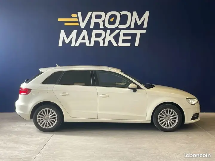 Audi A3 2014 photo 2