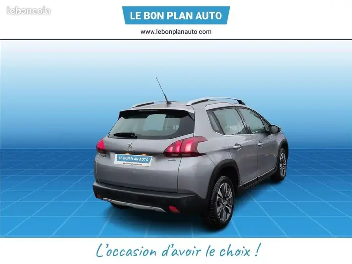 Peugeot 2008 2016 photo 5
