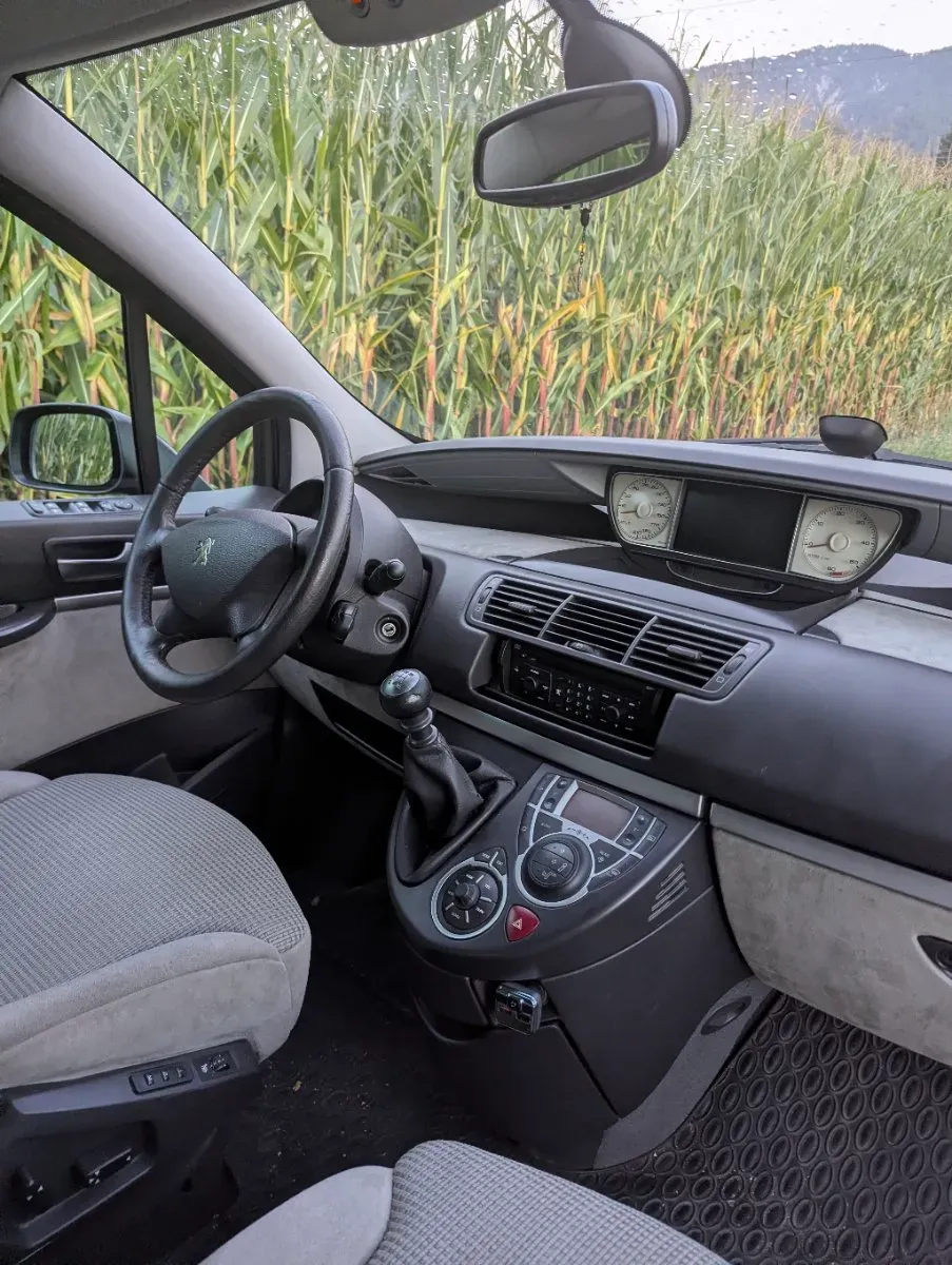Peugeot 807 2005 photo 3