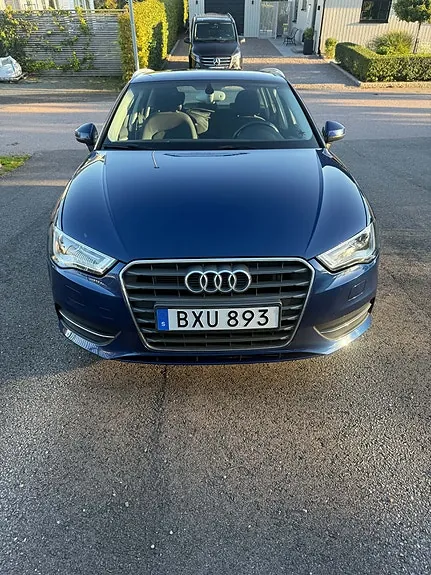 Audi A3 2015 photo 2