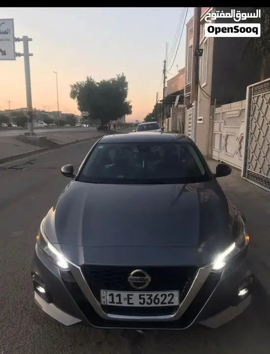Nissan Altima