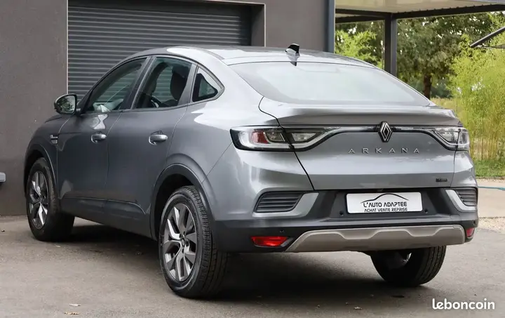 Renault Arkana 2024 photo 4