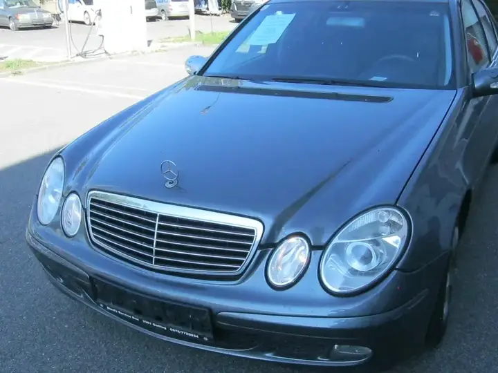 Mercedes-Benz Sonstige
