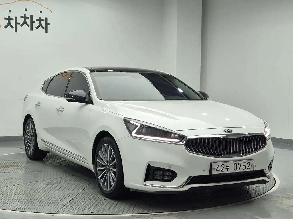Kia K7 2016 photo 4