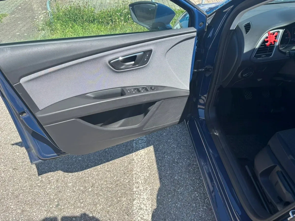 Seat Leon 2017 photo 3