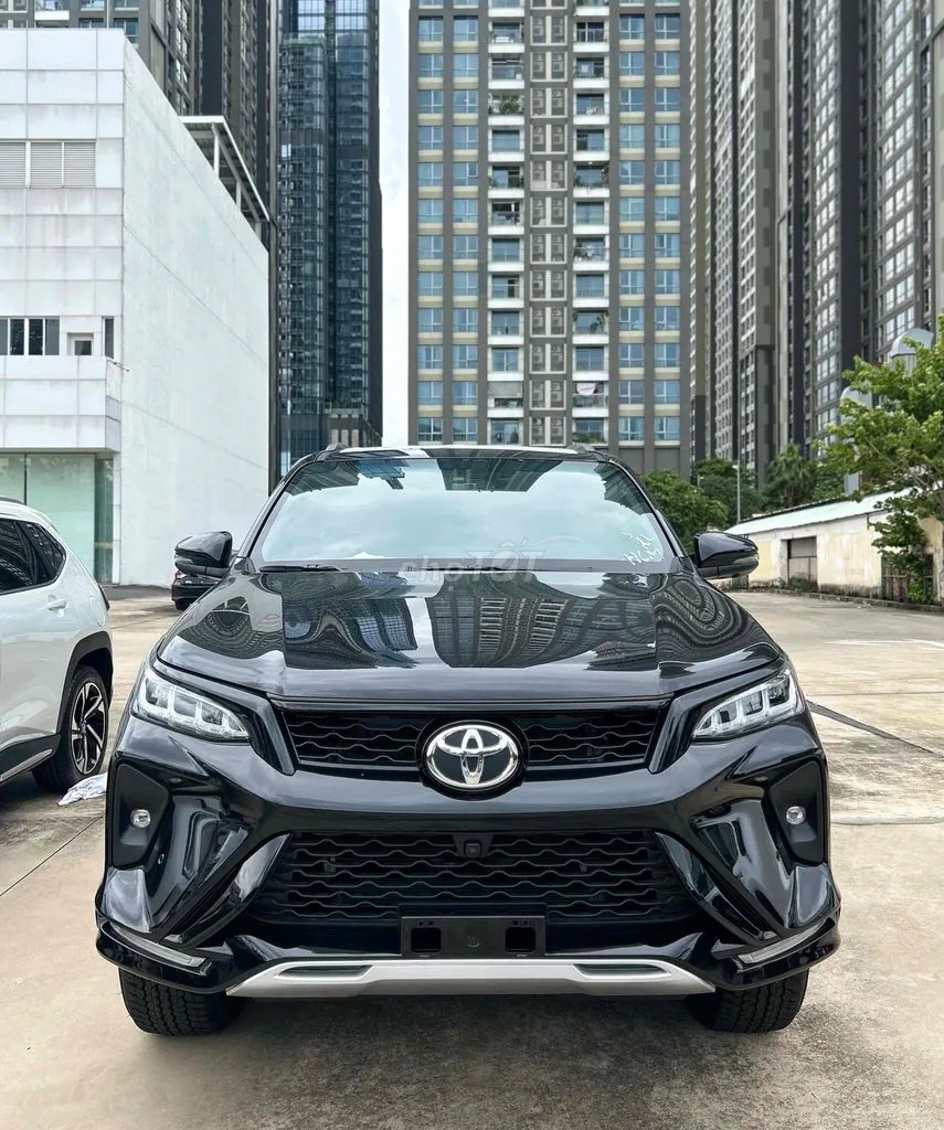 Toyota Fortuner 2026 photo 5