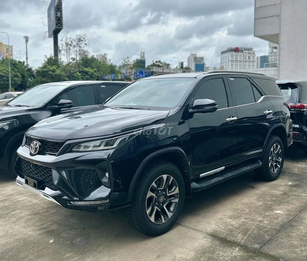 Toyota Fortuner 2026 photo 4