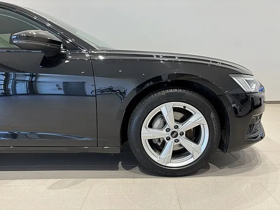 Audi A6 2025 photo 4