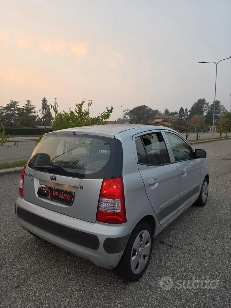 Kia Picanto 2007 photo 4