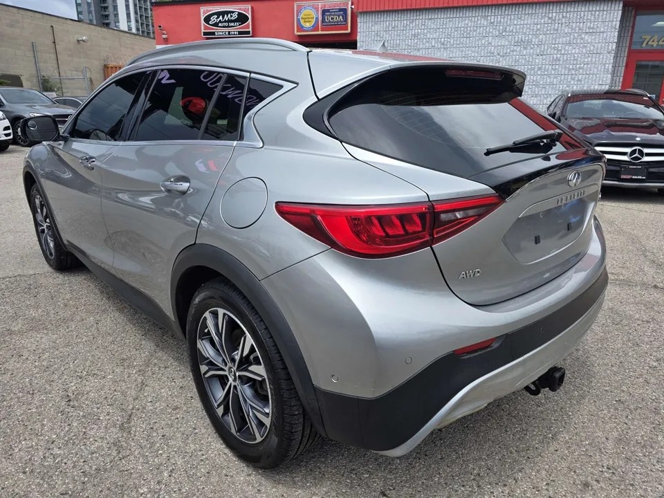Infiniti Qx30 2017 photo 4