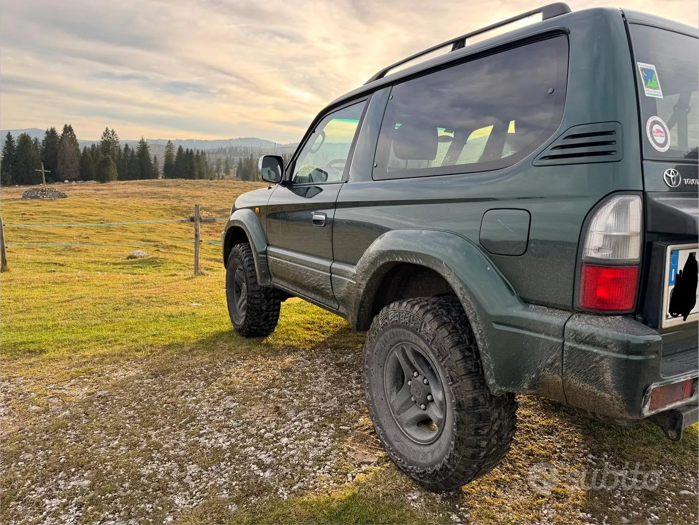 Toyota Land Cruiser 2001 photo 2