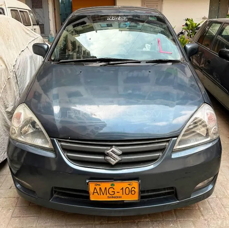 Suzuki Liana
