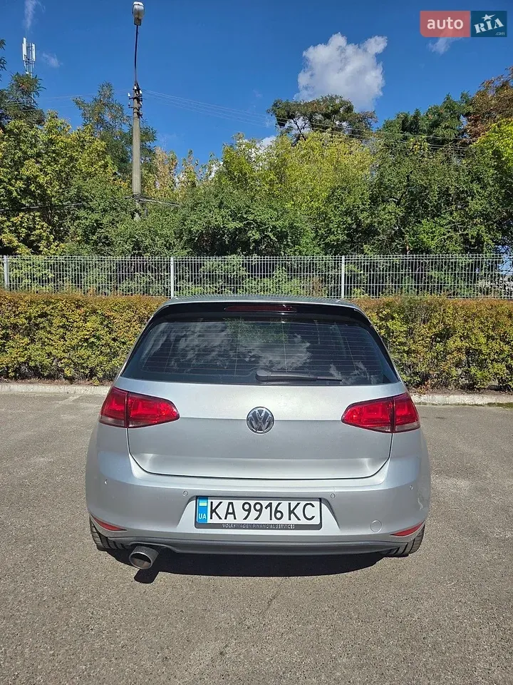 Volkswagen Golf 2013 photo 5