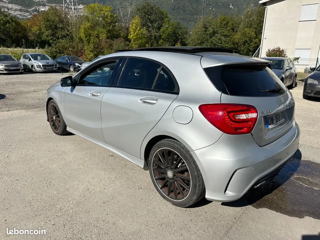 Mercedes-Benz A-Class 2015 photo 4