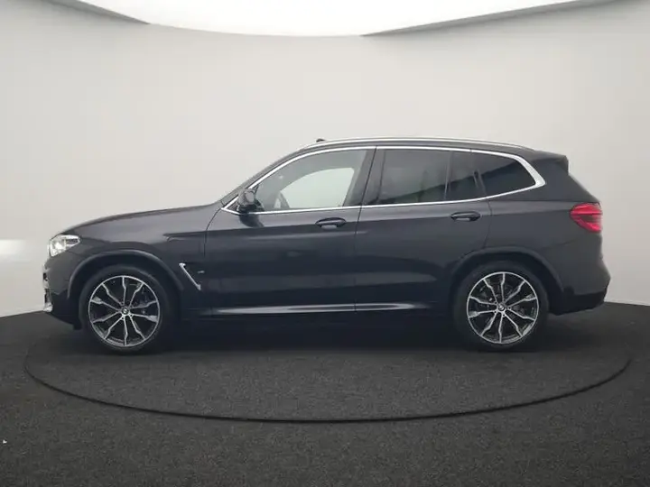 BMW X3 2021 photo 2