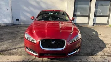Jaguar Xf 2013 photo 2