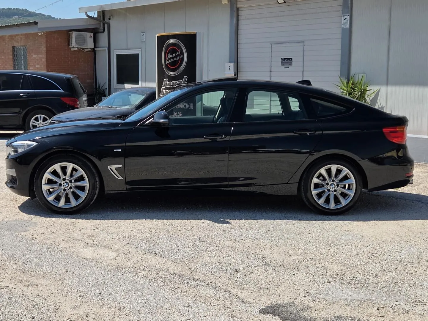 BMW 320D 2013 photo 2