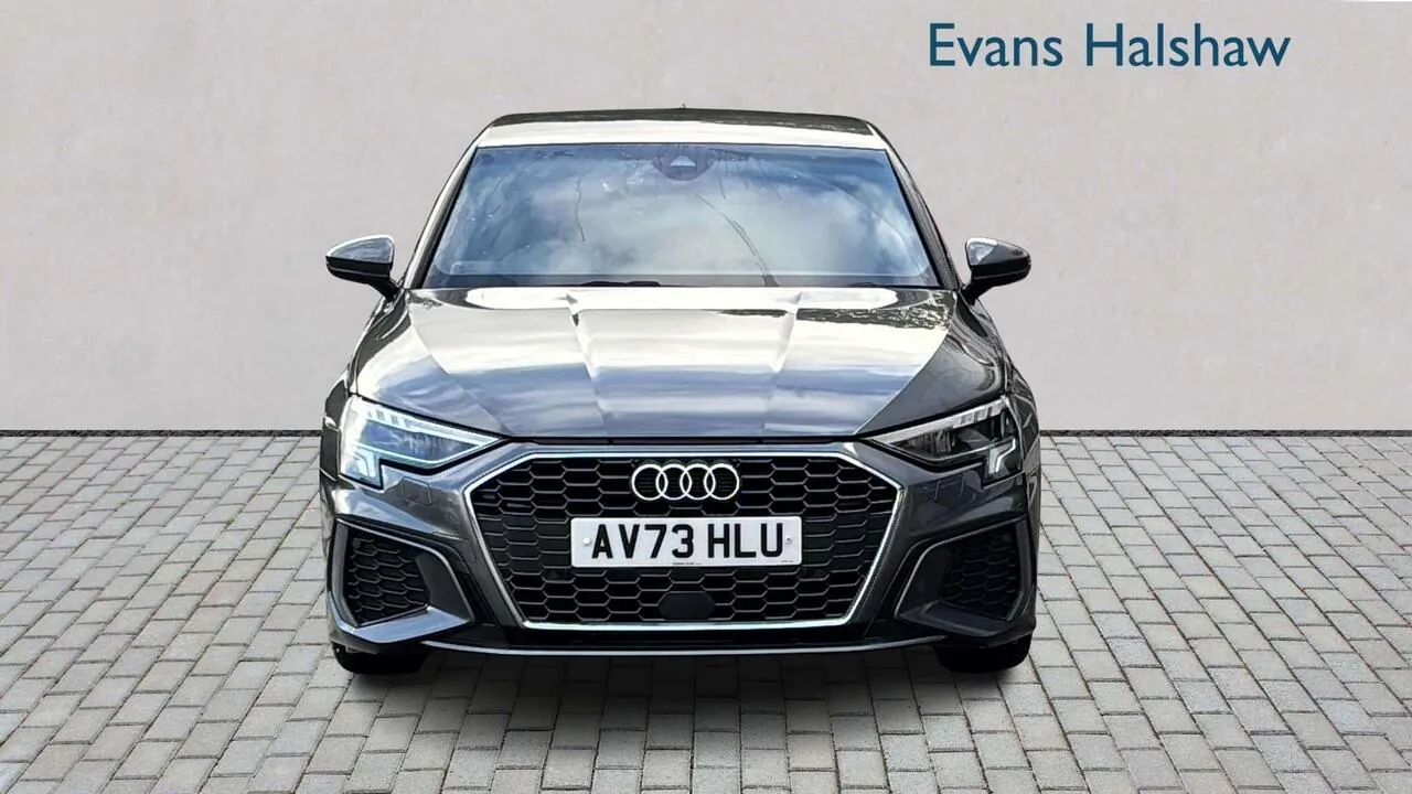 Audi A3 2023 photo 2