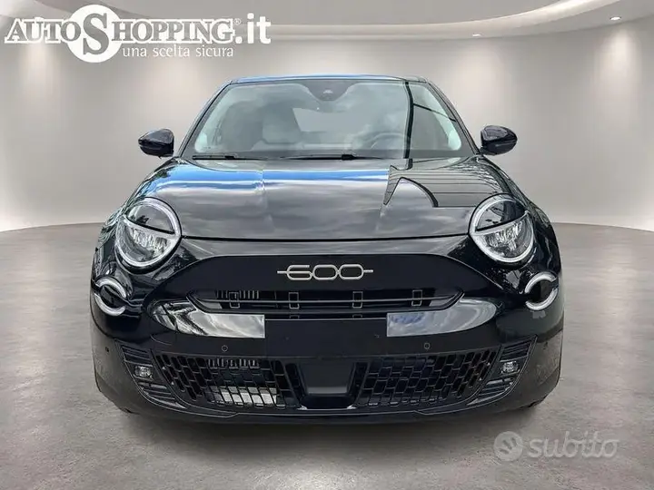 Fiat 600 2025 photo 2