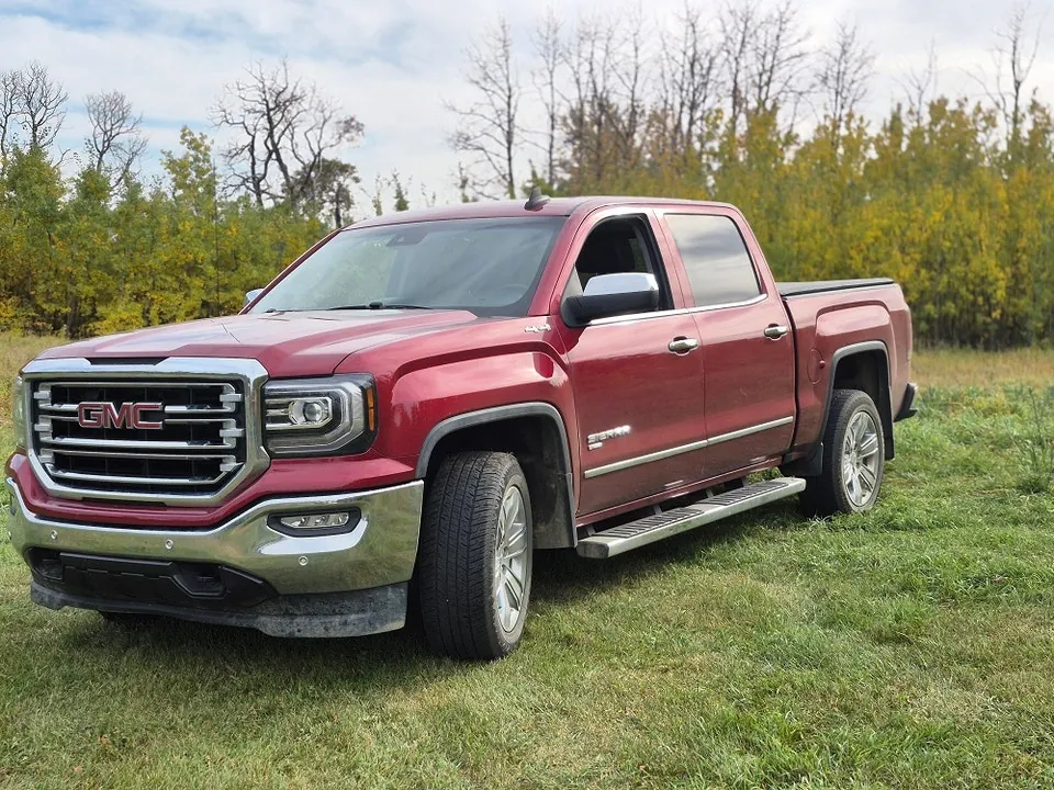 GMC Sierra 2018 photo 2