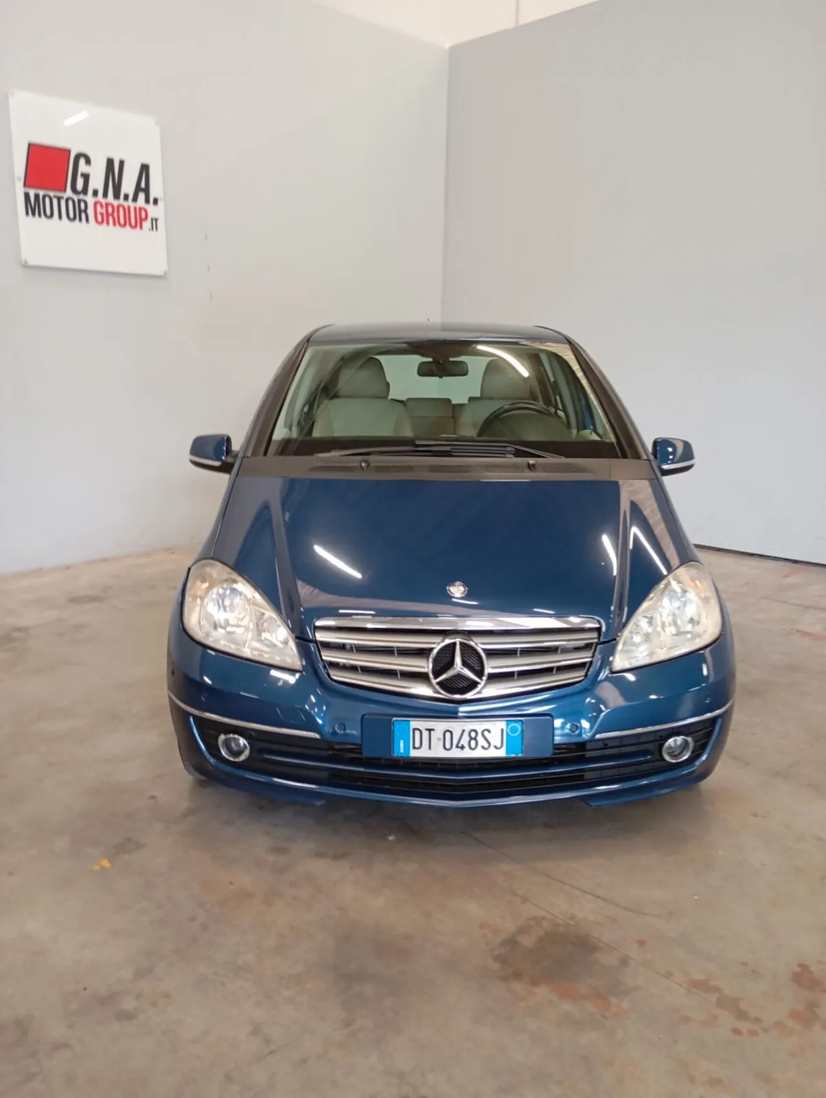 Mercedes-Benz A180 2008 photo 2