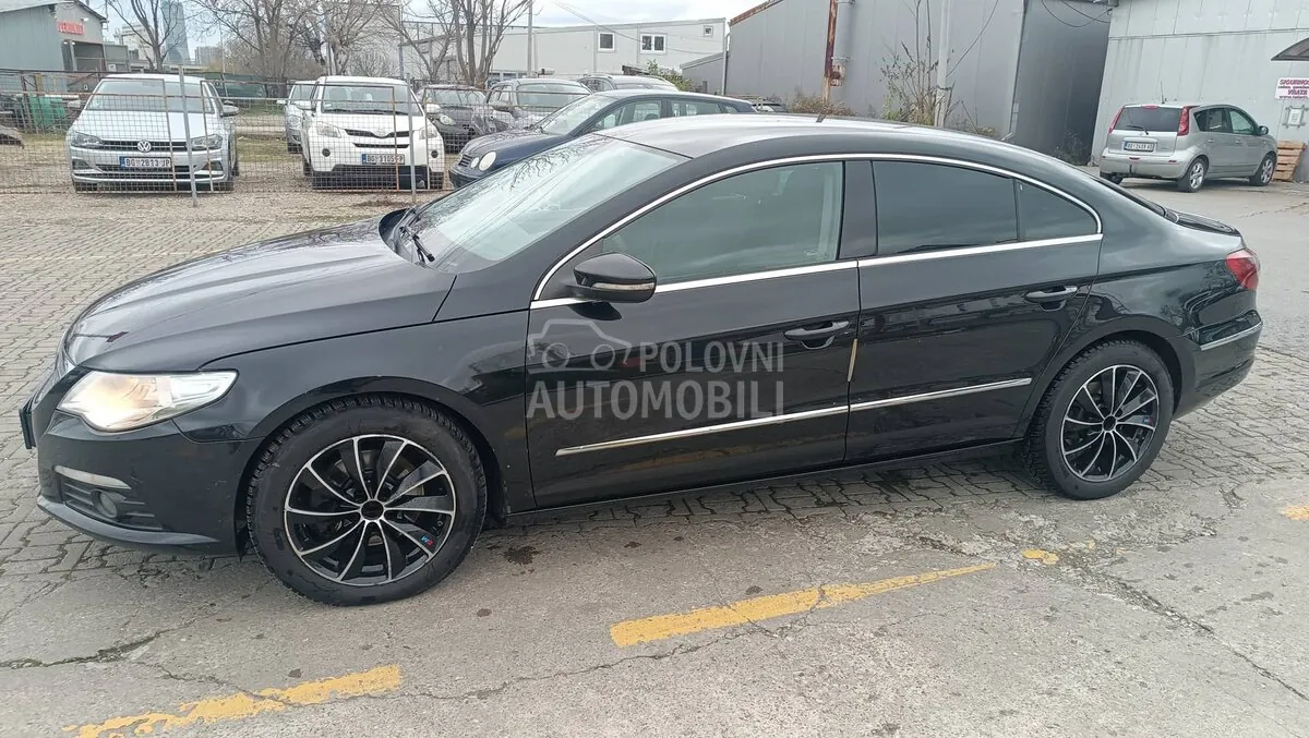 Volkswagen Passat Cc 2011 photo 3